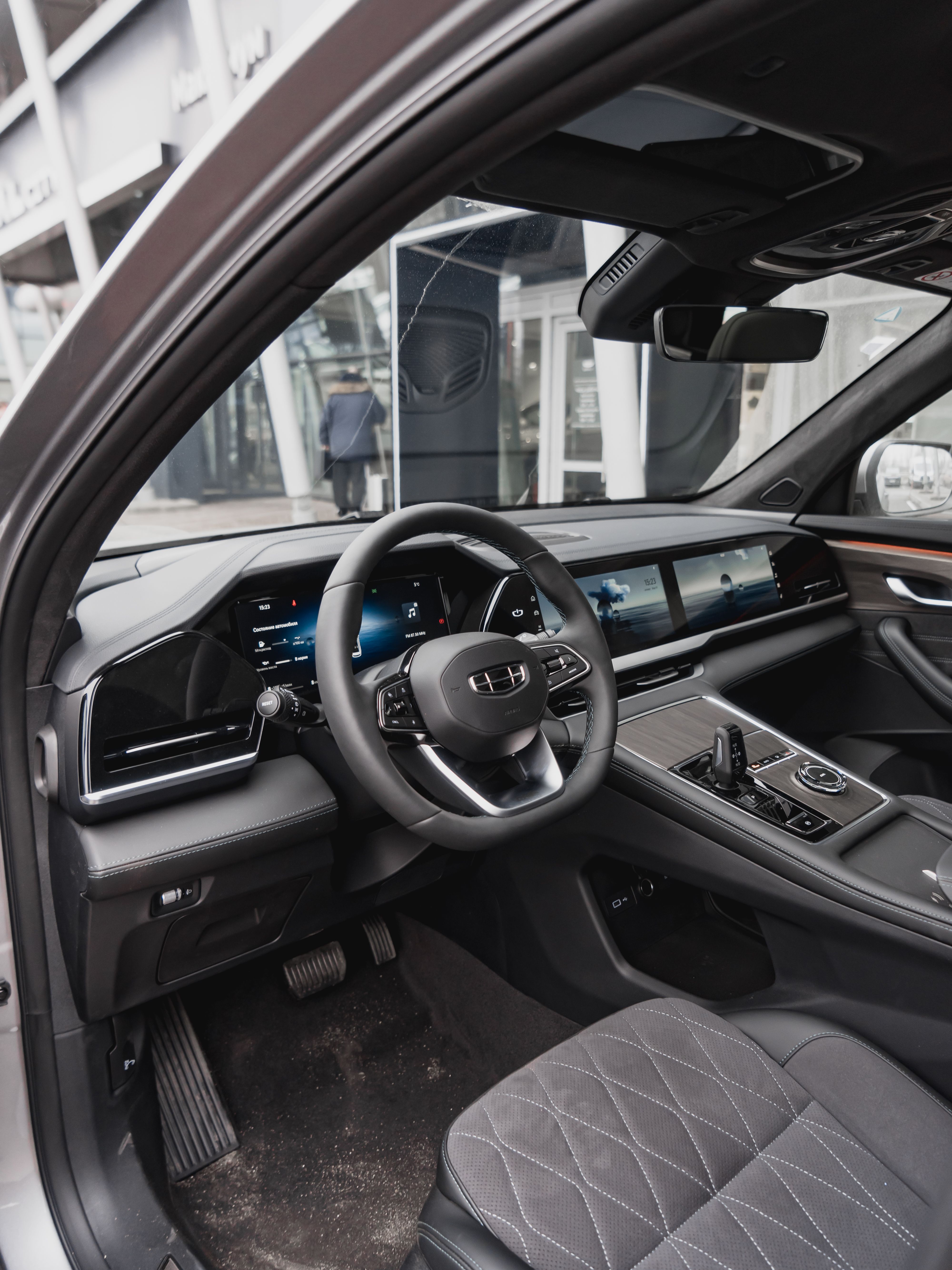 Geely MONJARO Люкс