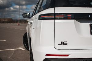 Jaecoo J6 Престиж - вид 10