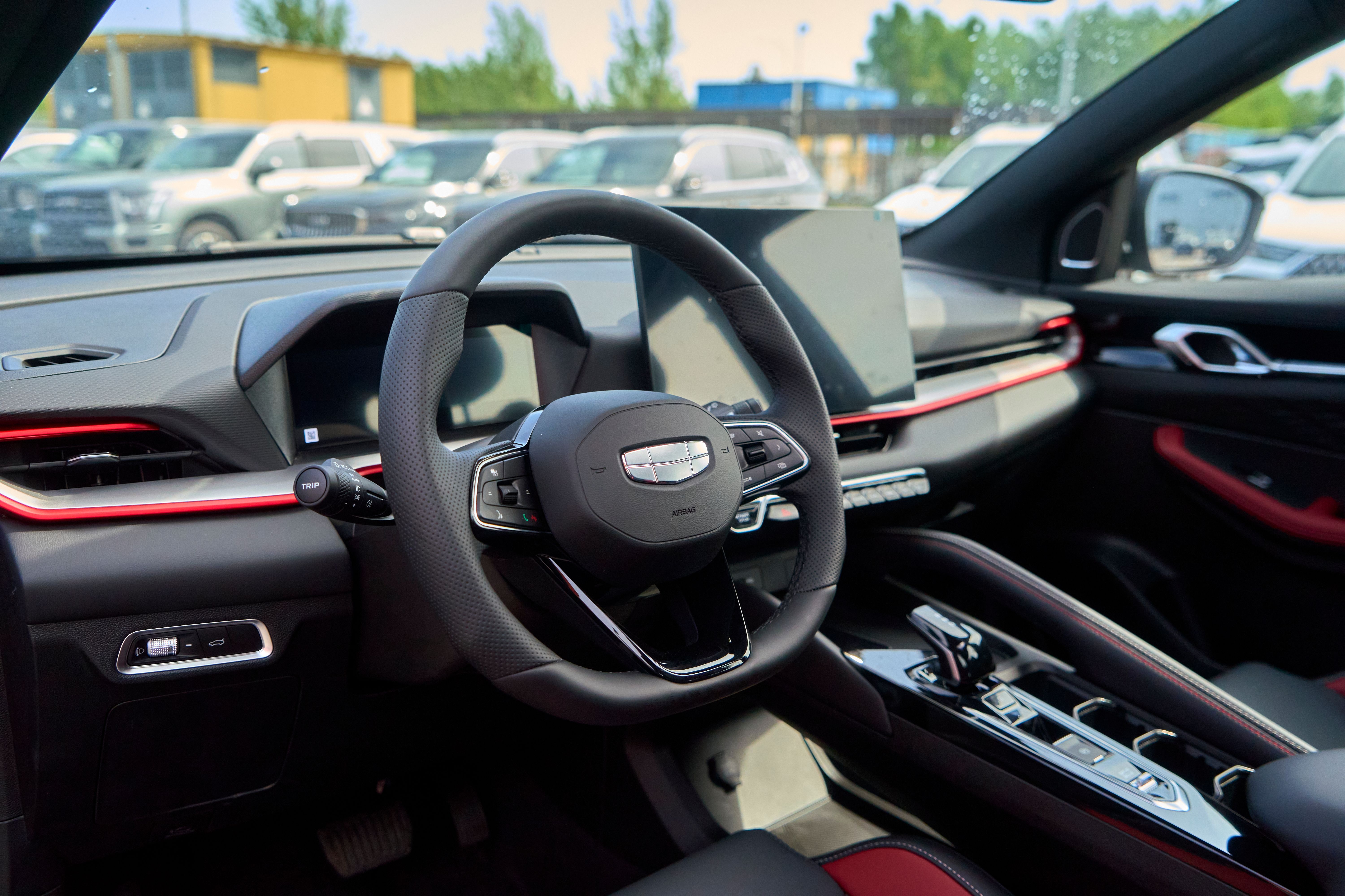 Geely COOLRAY Эксклюзив/Exclusive 1,5T 7АКП передний привод