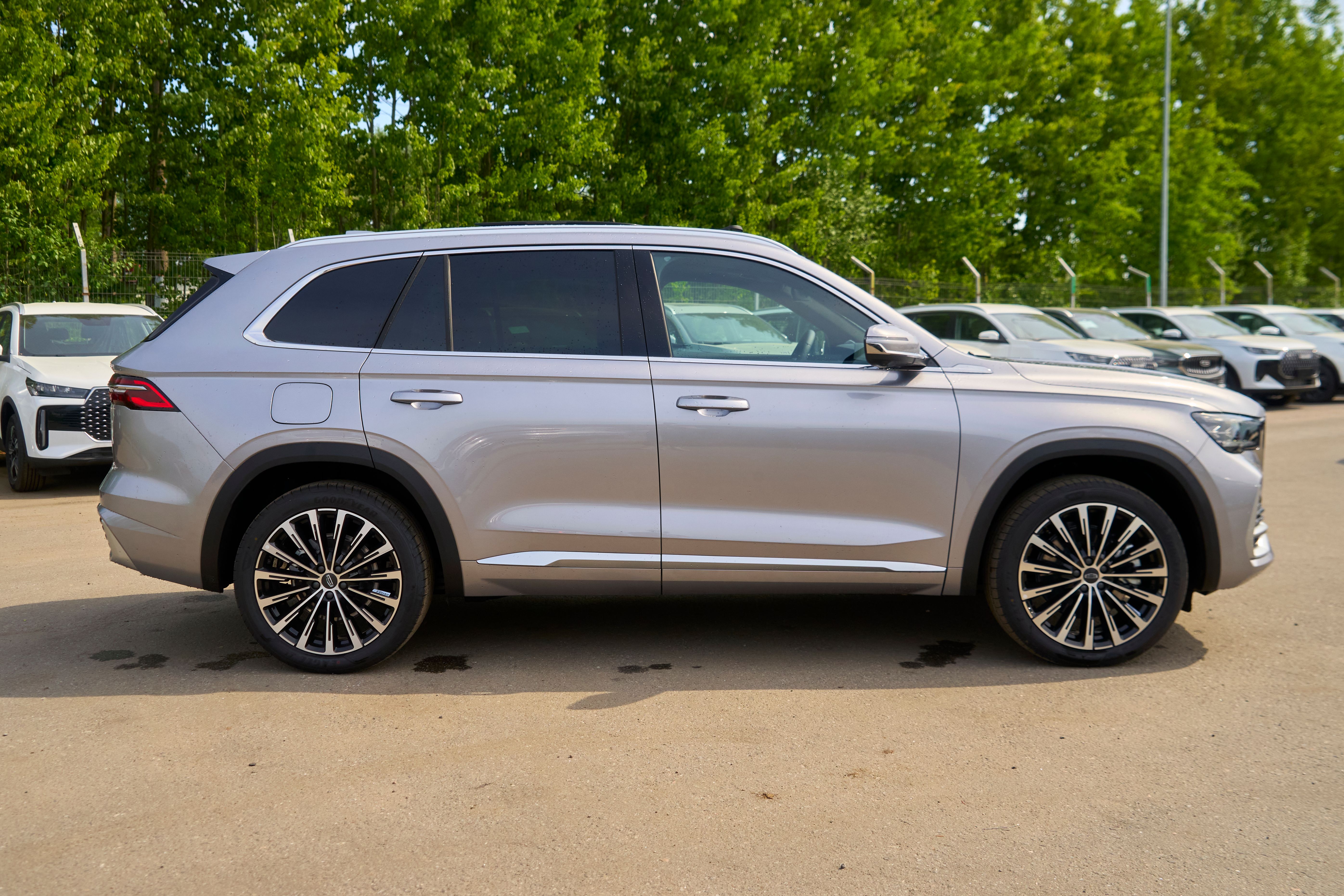 Geely MONJARO Флагман