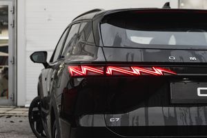 Omoda C7 2025 года, 0 км - вид 8