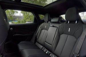 Omoda C7 Актив