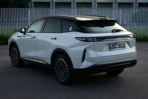 Exeed RX 2025 года, 0 км - вид 8