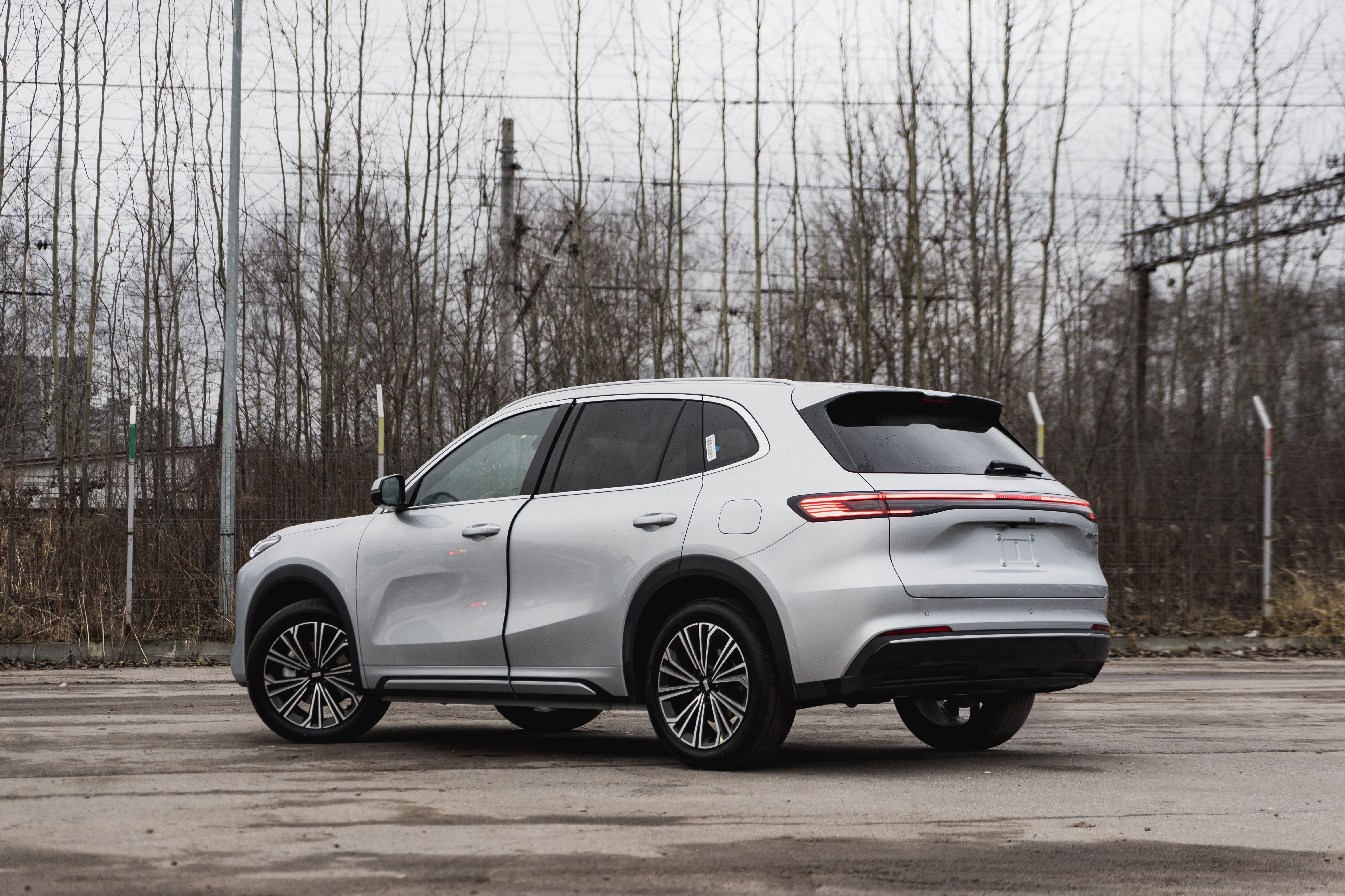 Geely EX5 Гибрид Макс