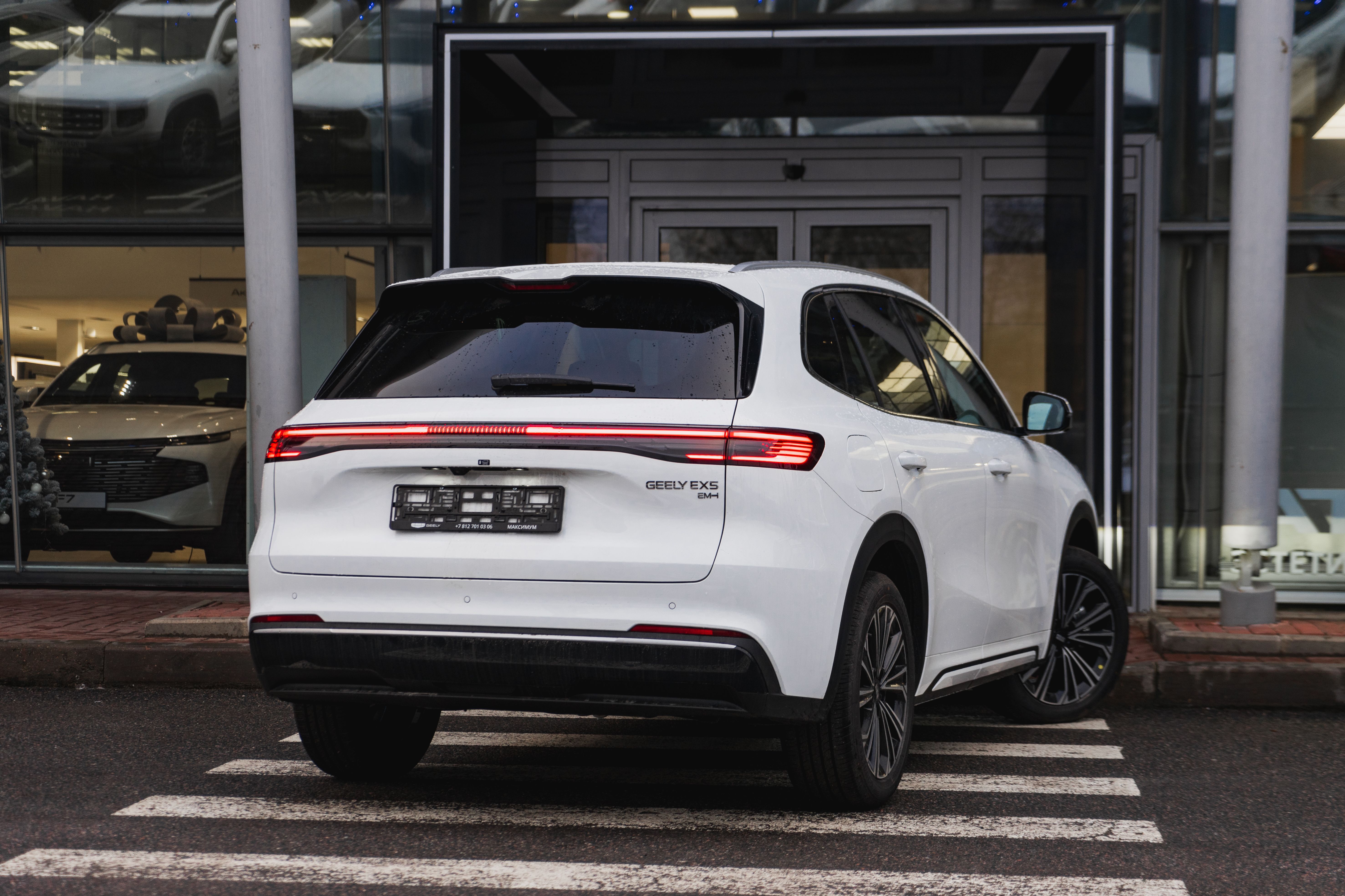 Geely EX5 Гибрид Про