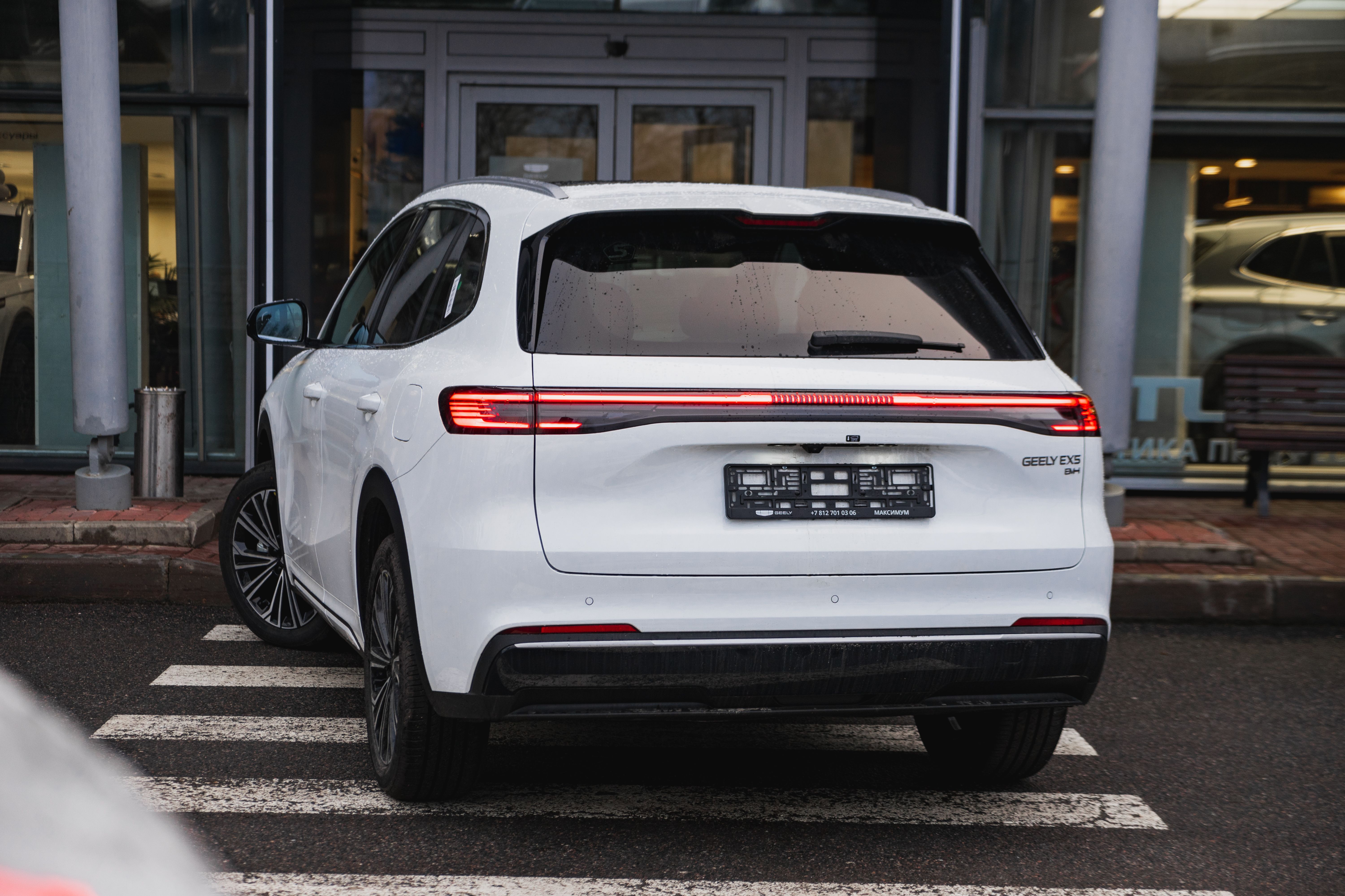 Geely EX5 Гибрид Про