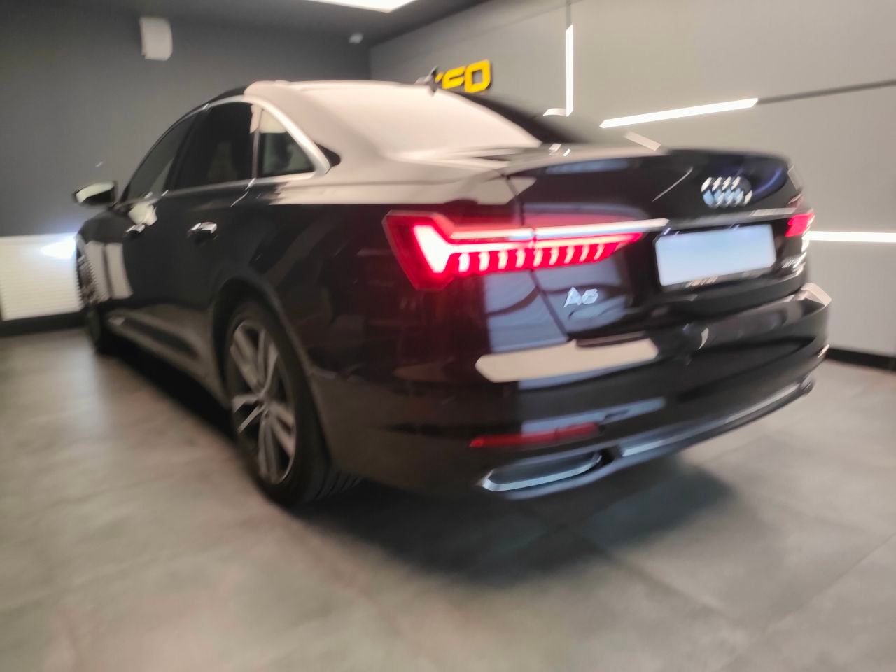 Audi A6 2018 года, 155 840 км - вид 5