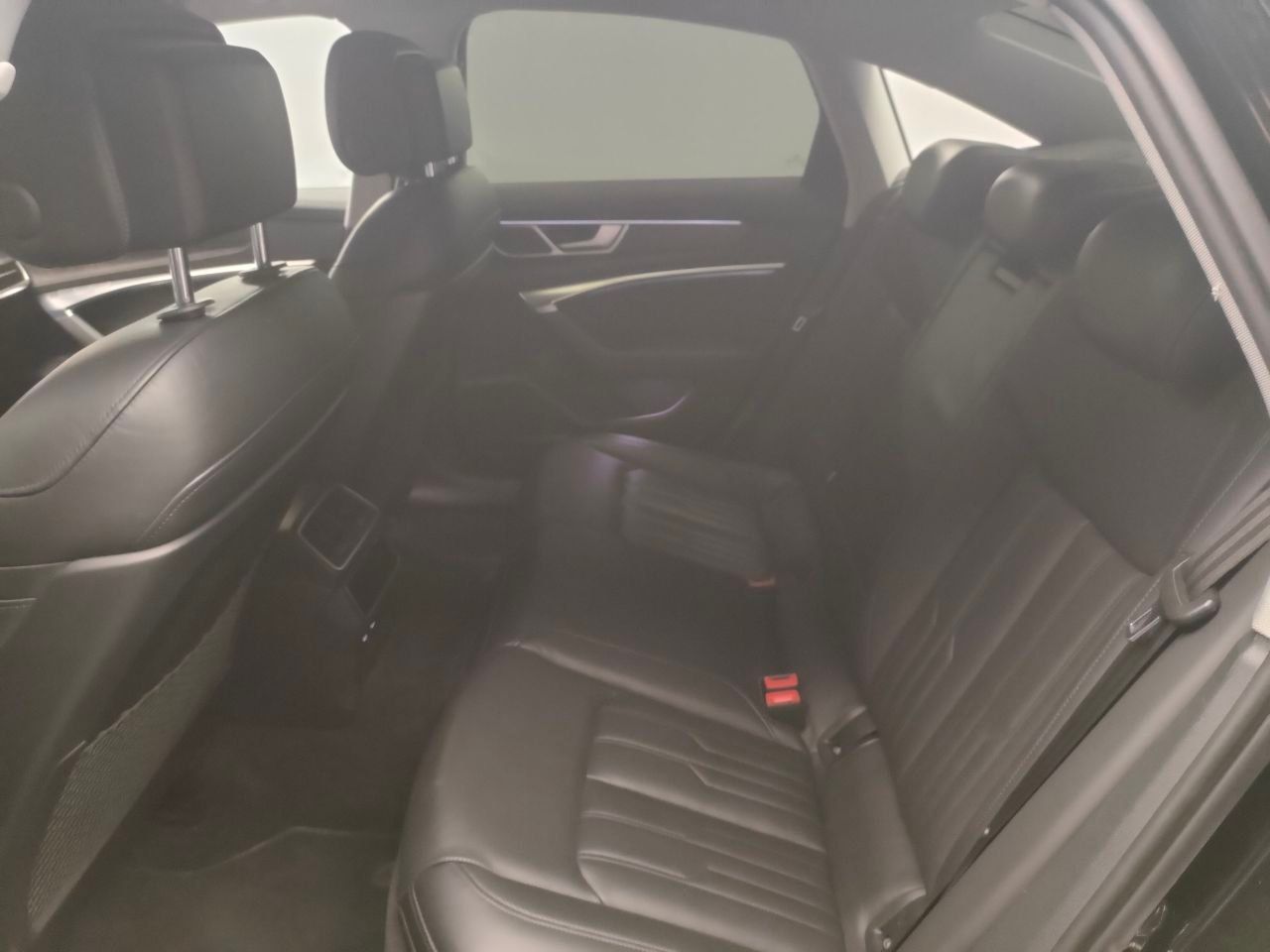 Audi A6 2018 года, 155 840 км - вид 16