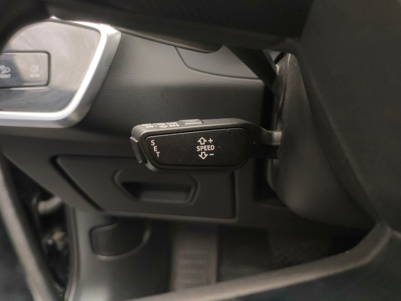 Audi A6 2018 года, 155 840 км - вид 8