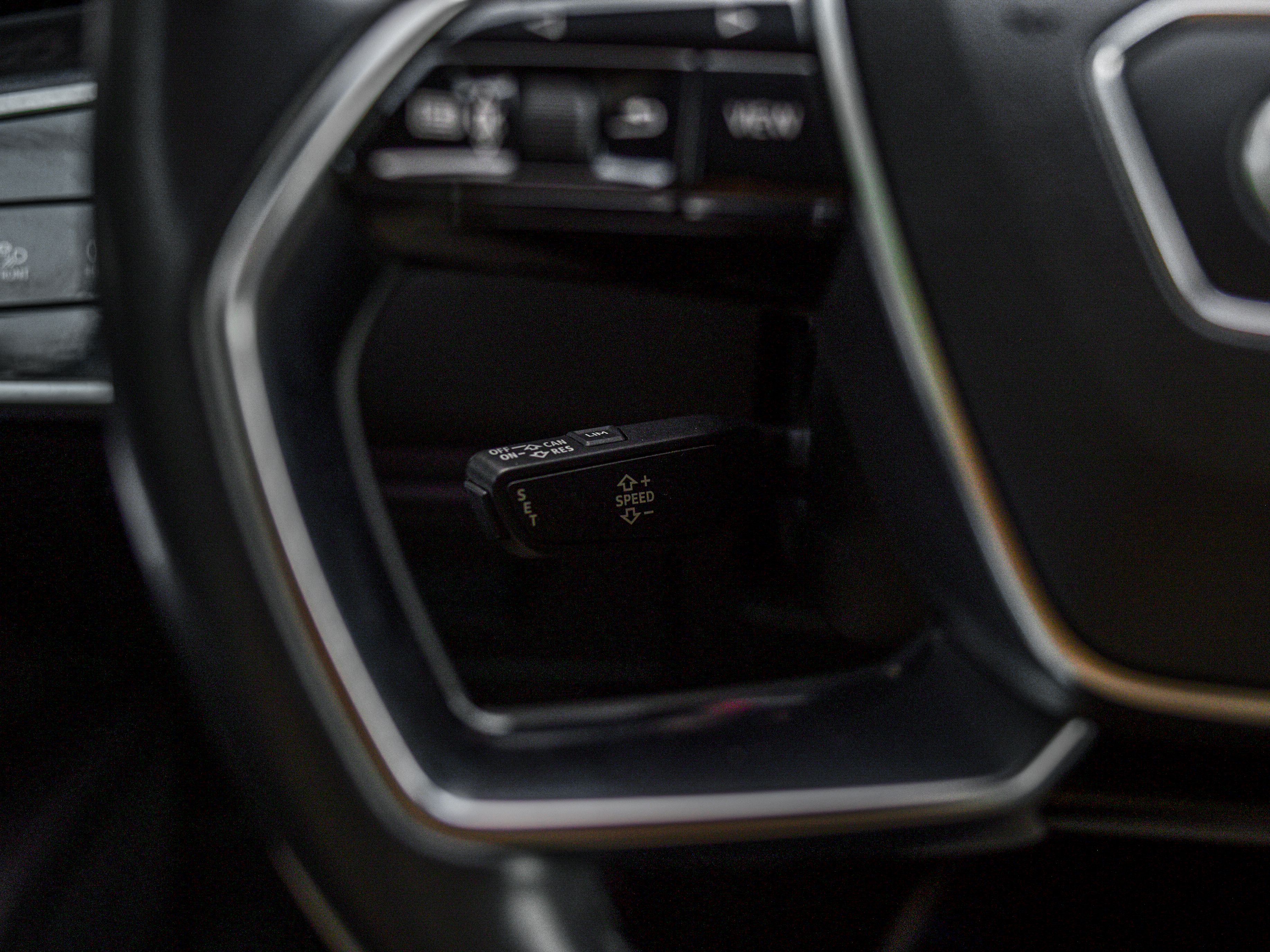 Audi A6 2018 года, 155 840 км - вид 7