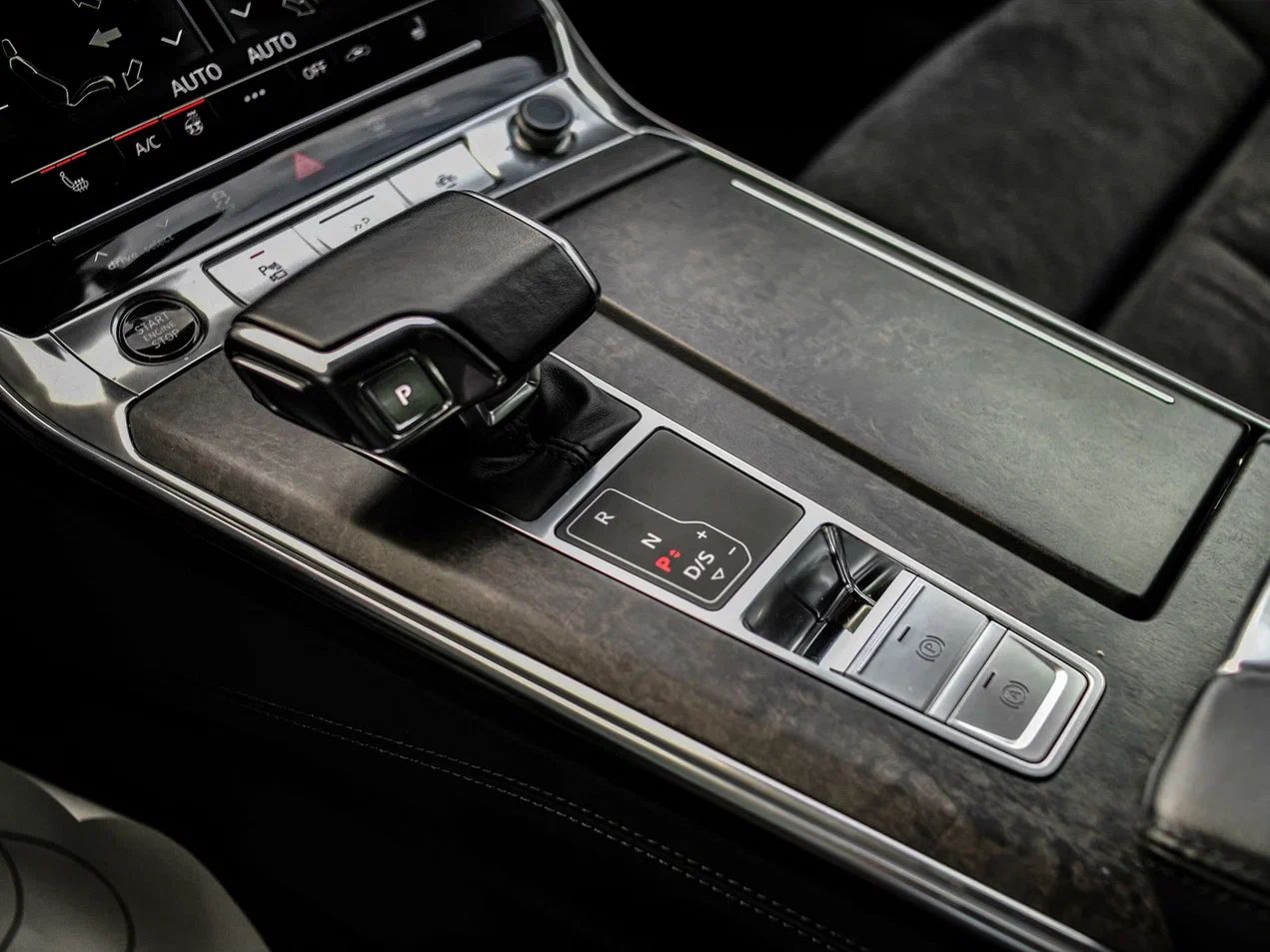 Audi A6 Allroad Quattro 2020 года, 41 000 км - вид 13