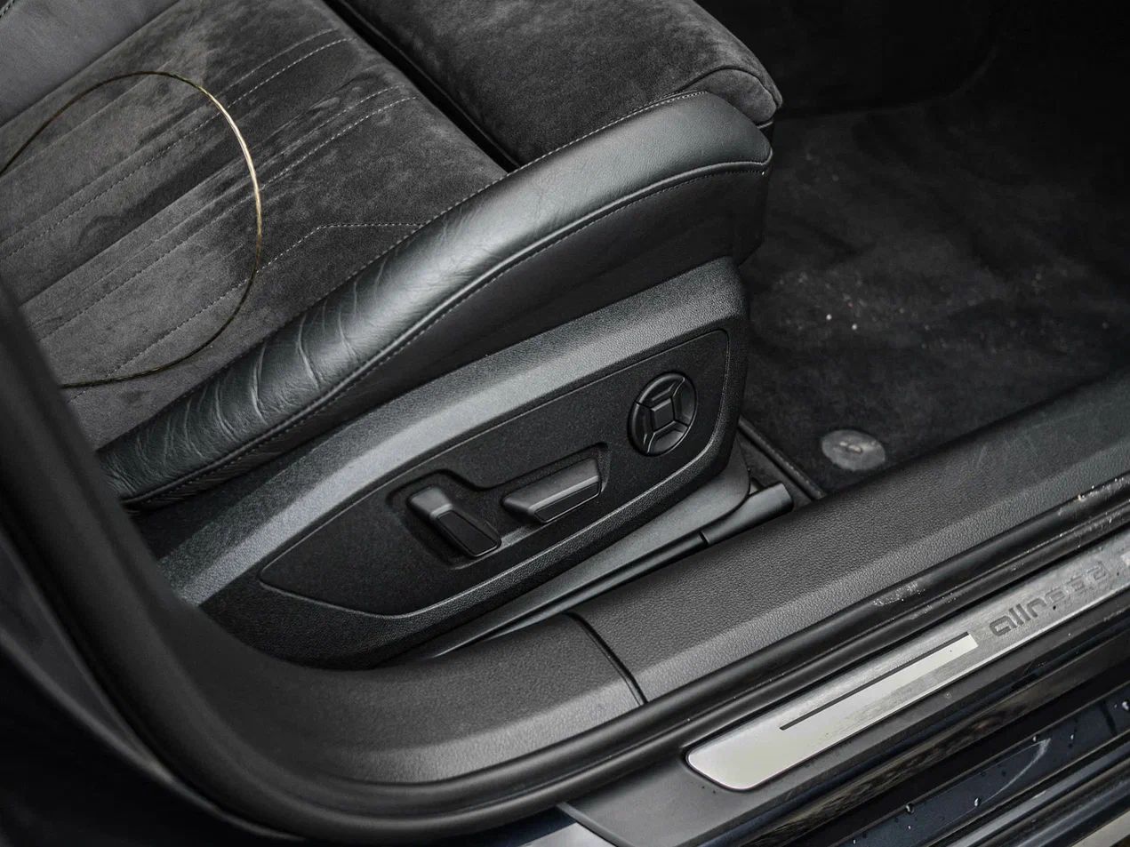Audi A6 Allroad Quattro 2020 года, 41 000 км - вид 21
