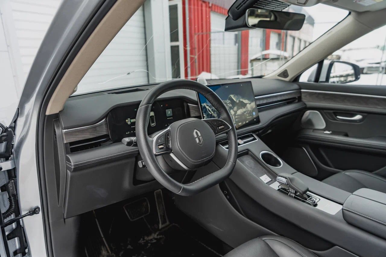 AITO M5 2023 года, 10 786 км - вид 8