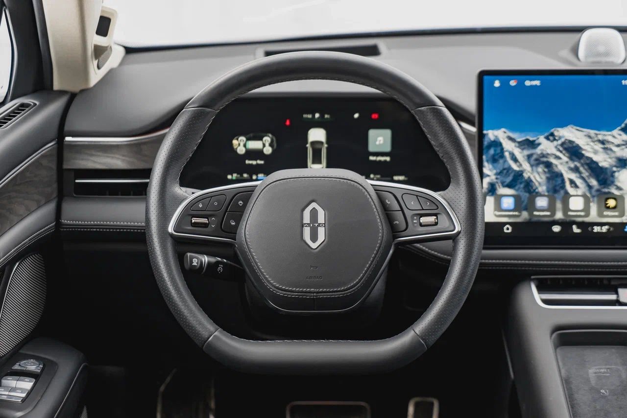 AITO M5 2023 года, 10 786 км - вид 7