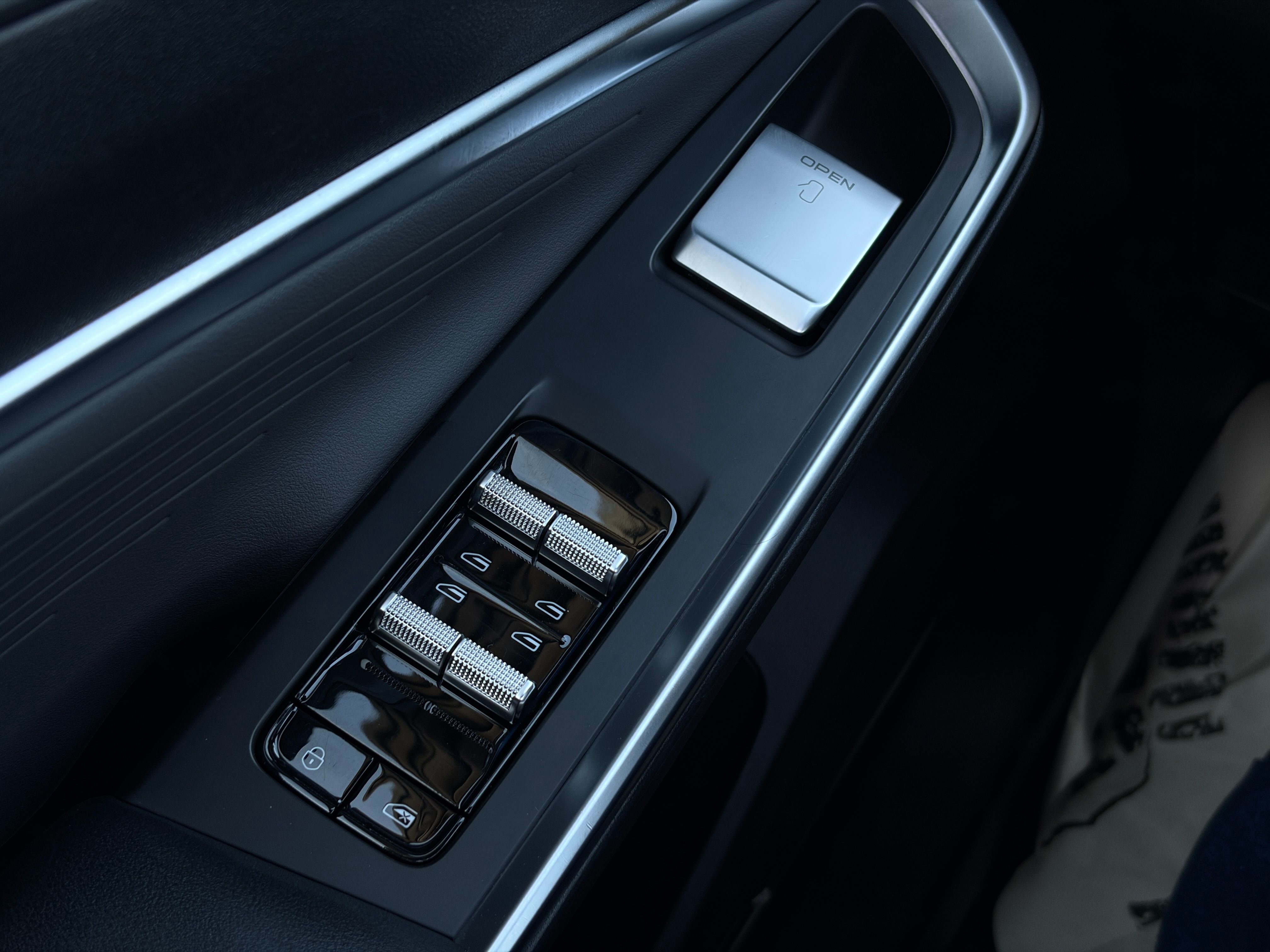 Geely Cityray 2024 года, 86 000 км | VIN 04240 - вид 13 Geely Cityray 2024 года, 86 000 км | VIN 04240 - вид 13